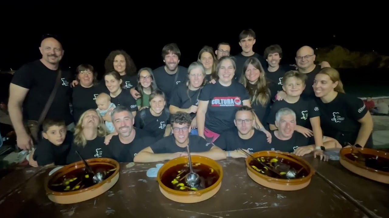 La XII Cantada d'Havaneres de Blanes reuneix prop de 1.700 persones