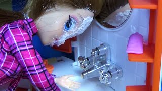 КАТЯ И МАКС ВЕСЕЛАЯ СЕМЕЙКА! 40 минут мультики с куклами Барби. Видео для детей