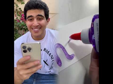 اعمل الي يبسطك و متسمعش كلام حد  