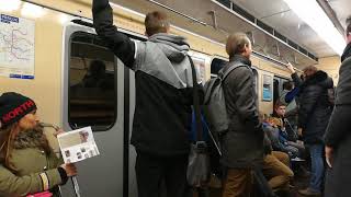 Pražské metro - překročení maximální rychlosti a nouzová brzda (zabezpečovač ARS)