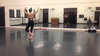 Dagny left pirouette