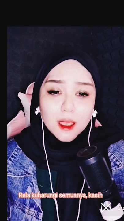 Sembilu berbisa cover by Dyandra