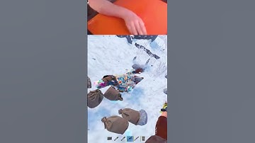 I STOLE their RAID BASE Loot & Kits 😳 #deathwingua #shorts #rust