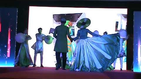 Áo dài duyên dáng Công ty IPC - Công ty TNHH Tân Thuận trình diễn