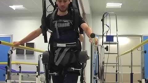 Mind-controlled exoskeleton lets paralysed people walk