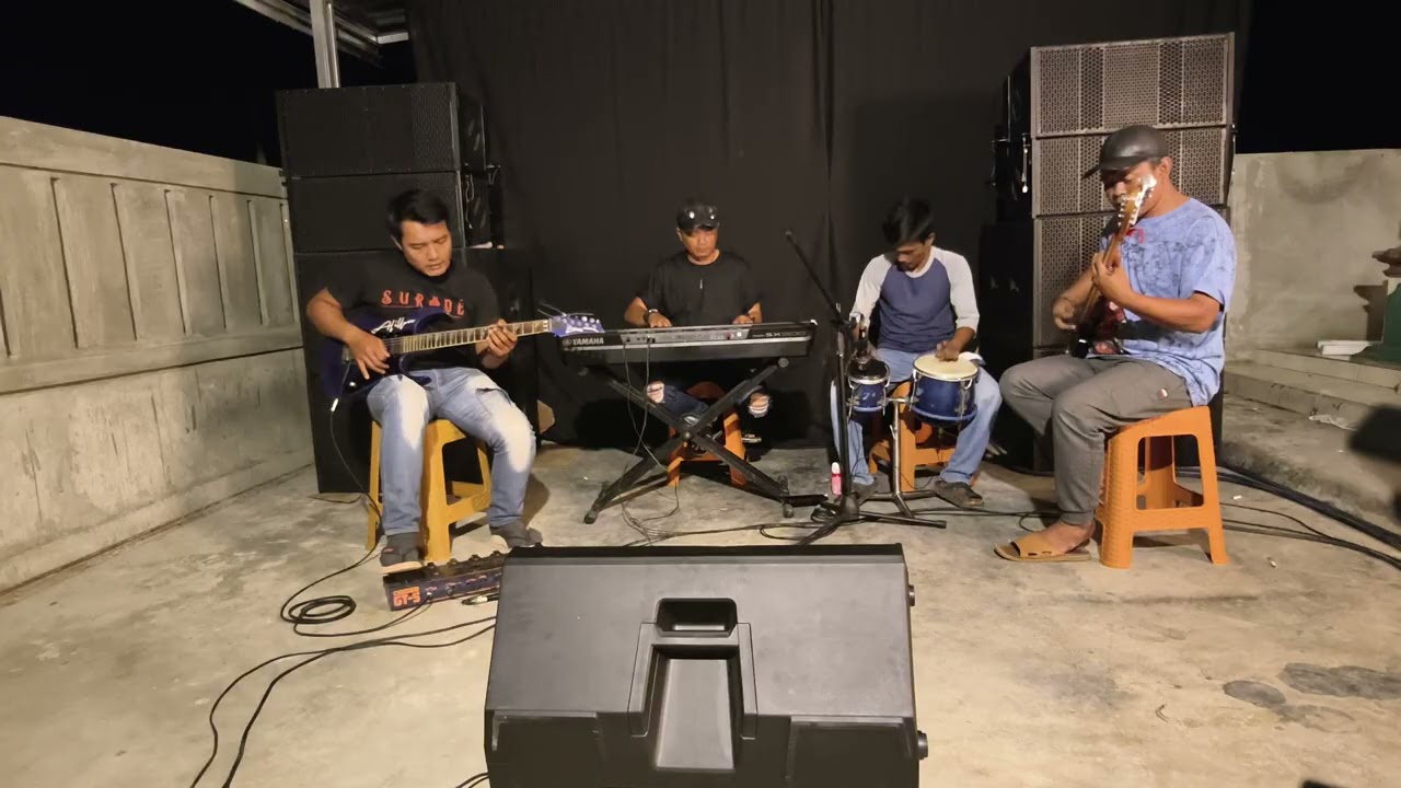 CINTA BERAWAN KARAOKE