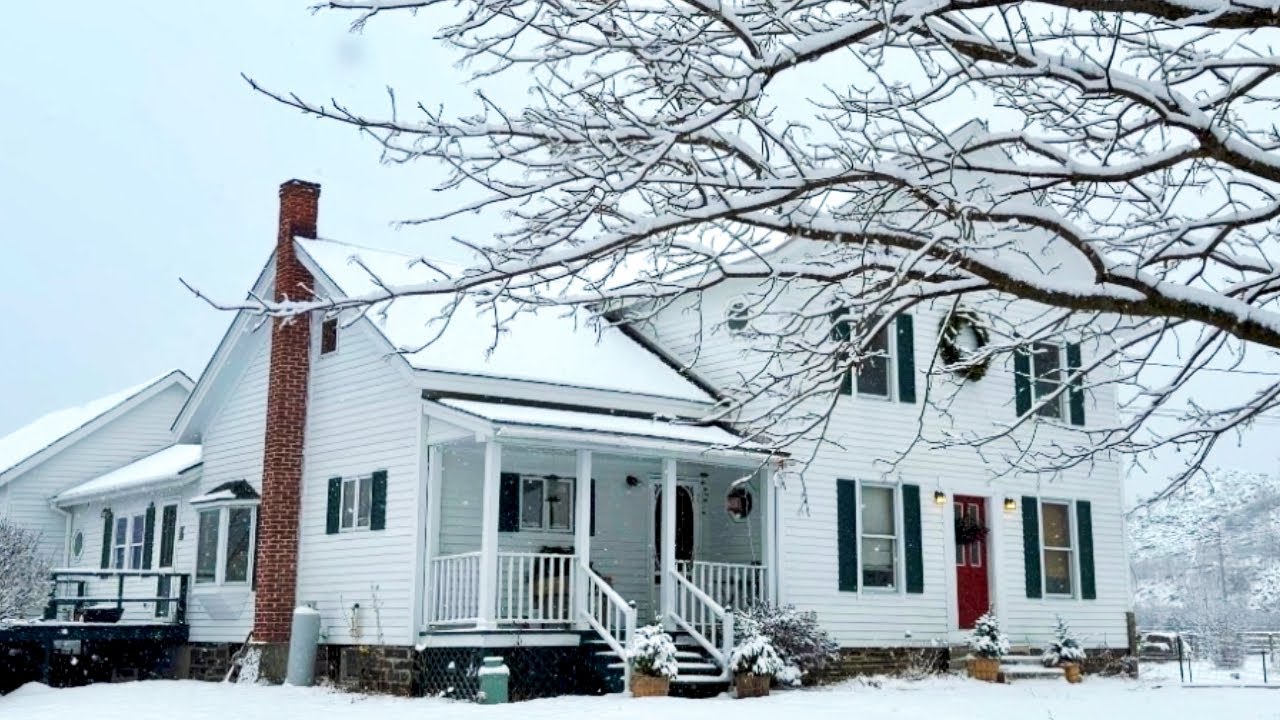 A Quiet Winter’s Day on the Farm