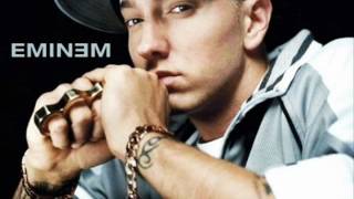 Eminem - I'm Back (Full Instrumental) (No Remake) chords