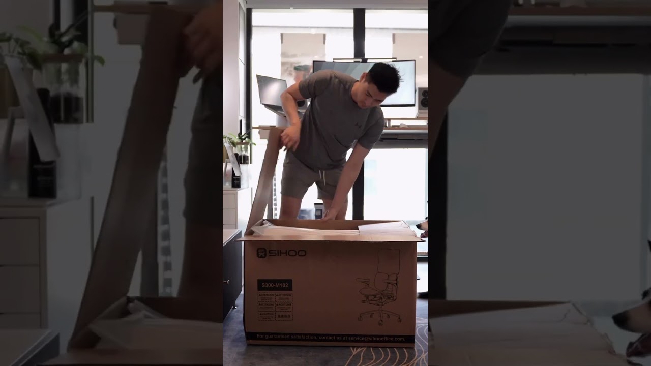 Embracing Luxury: Unveiling the SIHOO Doro S300 "Gravity Defying" Ergonomic Chair