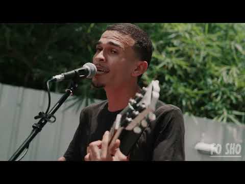 Fo Sho - Valerie (Live Performance)
