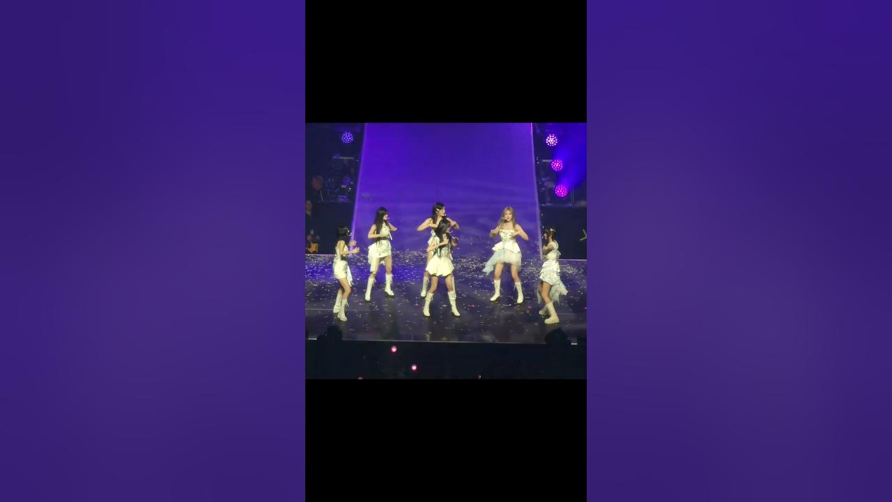 IVE in Sydney lost music but still pro #kpop #ivesydney #ive #아이브 #show_what_i_have #ive_world_tour