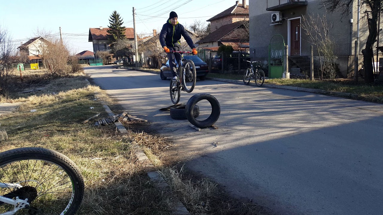 About 1 meter jump - YouTube