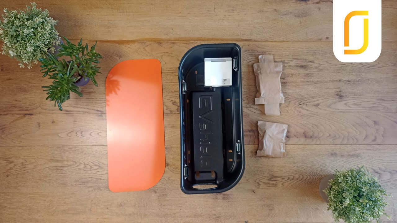 Unboxing EVshield Smart