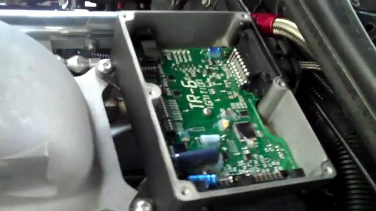 Turbodave231's installation of a Bailey Engineering TR6 Ignition System YouTube