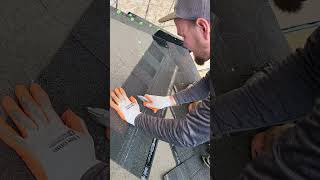 step flashing done right  #roofing #roofer #ruferos #satisfying #fypシ
