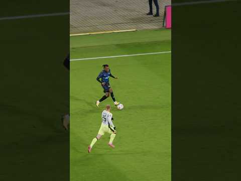 Pure perfection ⚡ The pass, the control, the finish ✨