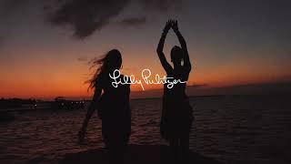 Famous Soak Up the Sun in New Summer Styles Profile