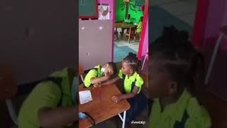 Doktertje spelen bij KDV Urazo Oppas & Peuterschool 🩺👩‍⚕️ - Wani & Sabi Fanclub screenshot 5