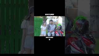 Kiz İle El Şakasi Sosyal Deney