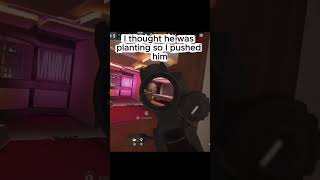 Would you have done anything different in this 1v1? #rainbow6 #r6hub #siege #r6siege #r6le #gaming
