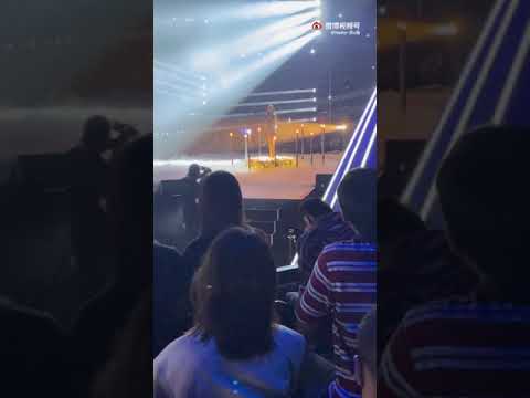 饭拍6《她来听我的演唱会》希林娜依.高Curley.G现场演唱在垃圾节目#中国好声音2021#中国好声音总决赛