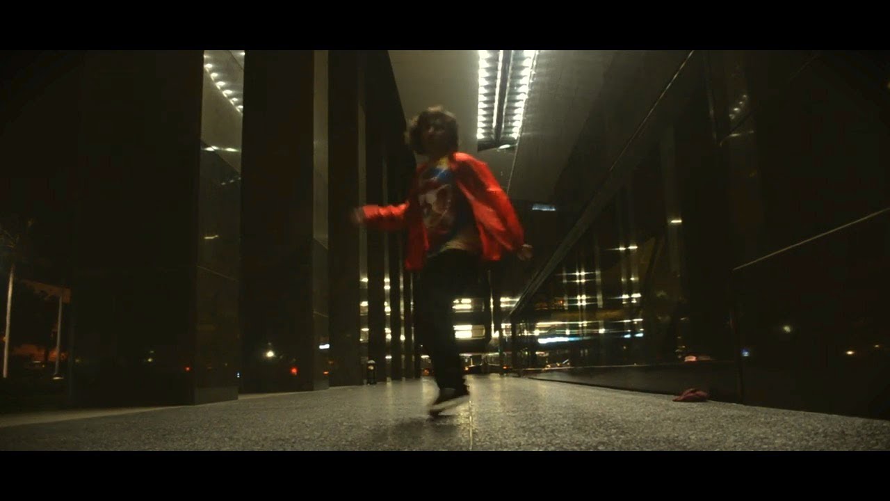 KBC RichardDummy Shuffling At CityWalk (Re-Mastered) 