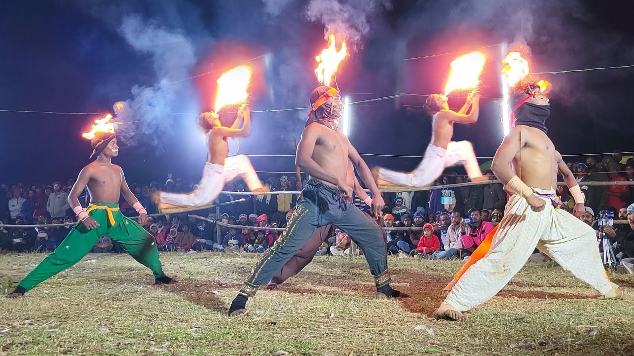 মাথায় আগুন নিয়ে বিরাট বাজি-ওস্তাদ বৃন্দাবন কুমার | Purulia Chhau Nach | Brindaban Kumar Chhau Nach