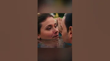 Kisses In The Pool Be Like Culpa Mía 