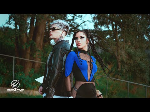 Kim Loaiza Ft. Lit Killah - Kitty