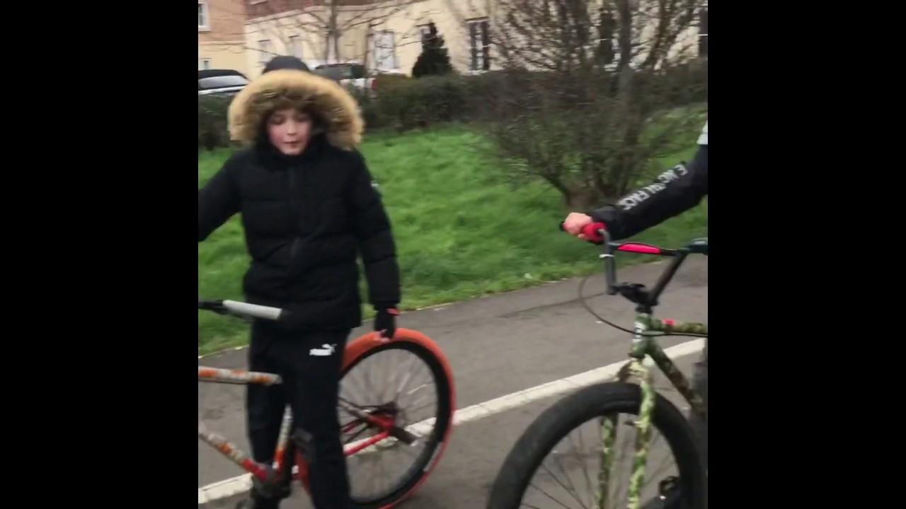 SWERVE BATTLE @alexsalimi_ vs @bl.ryxn *SWERVED ONCOMING CAR!*