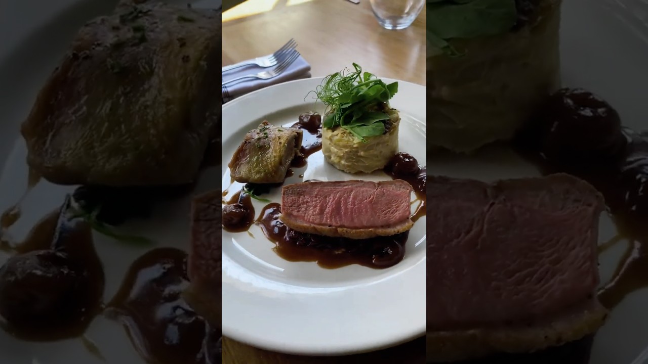 A La Carte dining at the Cawdor