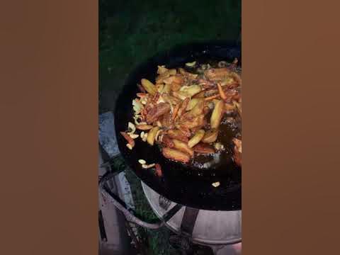 Картошка по селянски на садже - YouTube