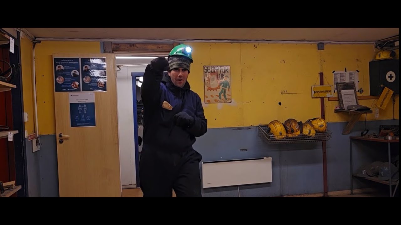 Ep.9 🆘M-am angajat ca miner in Longyearbyen👷🏿‍♂️|Svalbard| Istoria mineritului⛏️