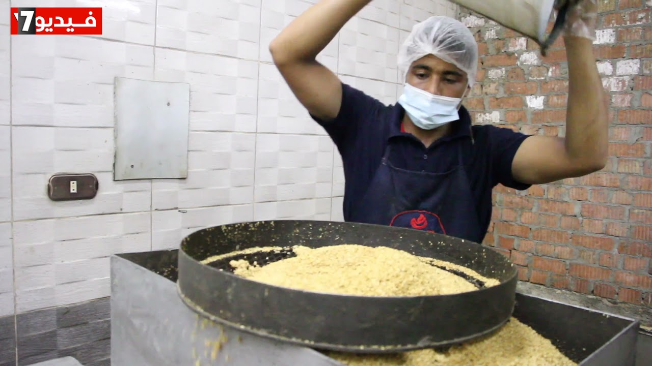 الطحينة ملك السفره .. شوف صناعة الطحينة وازي تفرق السليمة من المغشوشة