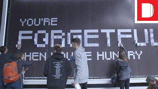 Snickers Rescues Valentine's Day From Forgetfulness With Billboard Snickers Rescues Valentine's Day From Forgetfulness With Billboard