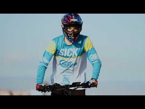 The F28 MT E-MTB offers powerful performance and a sleek design for ultimate mountain adventures!