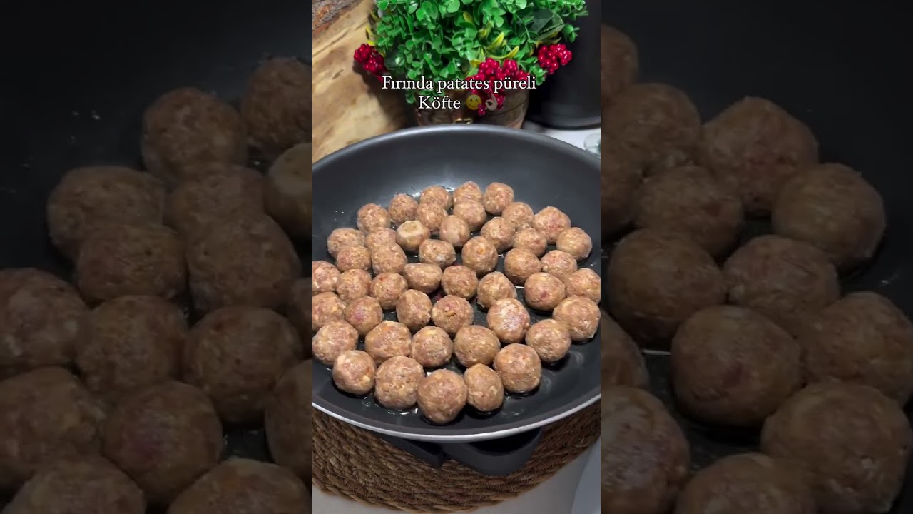 FIRINDA PATATES PÜRELİ KÖFTE FIRINDA PATATES PÜRELİ KÖFTE