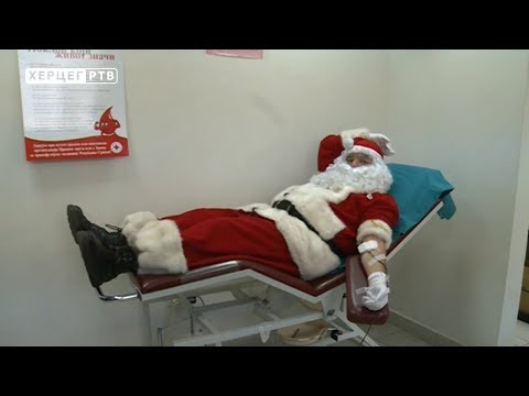 Video: Djed Mraz Ima Unuku Snegurochku, Koja Je Tada Njegova Supruga