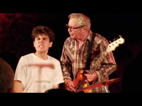 Mike Watt & The Missingmen - The Glory Of Man