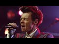 Harry Styles' Most Ridiculous Live Performance Faces