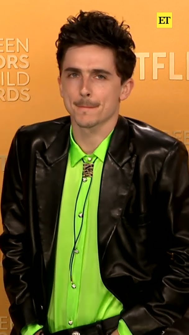 Timothee Chalamet is commanding the #SAGAwards carpet with his neon fit. #timotheechalamet