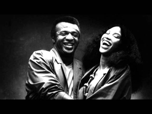 Baby I'm Scared Of You - Womack & Womack  (1983)