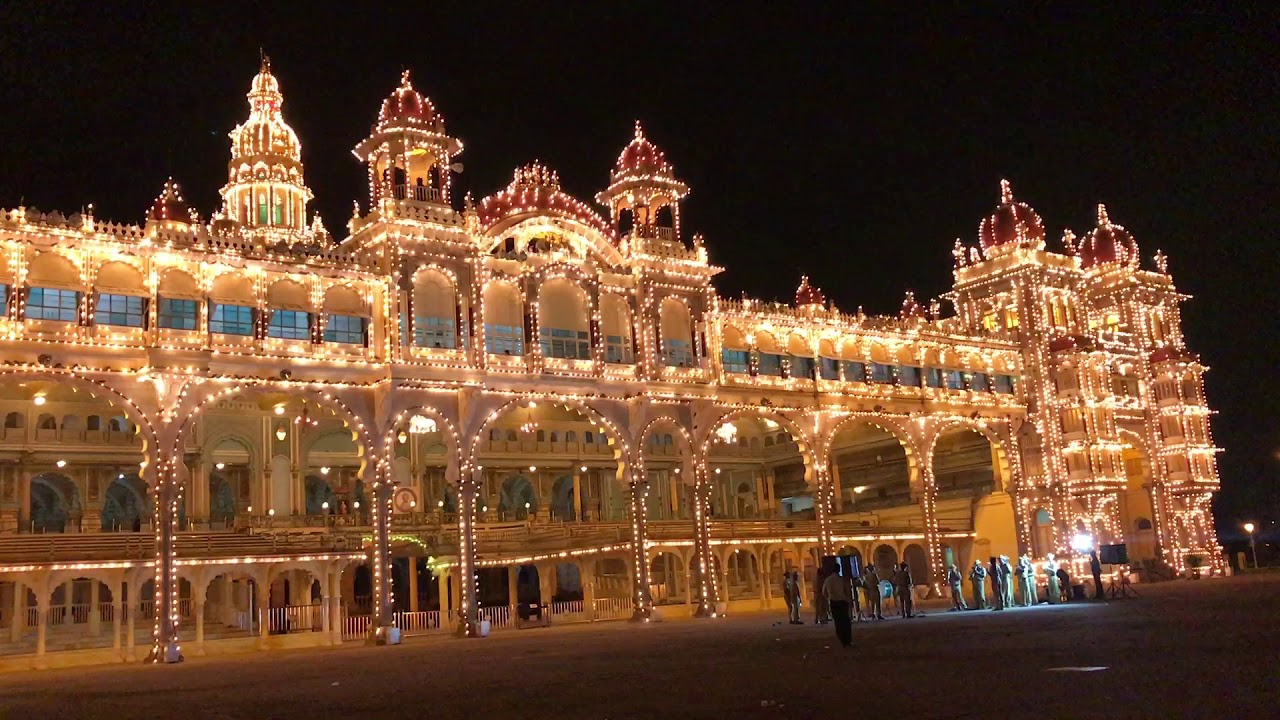 Lighting up Mysore Palace, karnataka