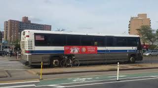 MTA Bus Company: 2002 MCI D4500 2850 On The QM35 At Queens Boulevard & 63rd Drive