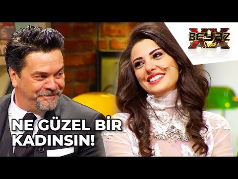 Beyaz, Tuvana Türkay'a Hayranlıkla Baktı! - Beyaz Show