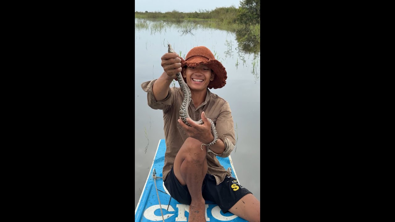 ប្អូនខ្ញុំថាចែប៉ះវាបន្តិចទៅវាគួរឱ្យស្រលាញ់ណាស់😬