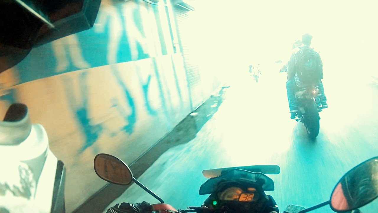 Crazy Tunnel Eargasm | Benneli TNT 300i RaceFit Under Seat  Exhaust | Motovlogg Nation |