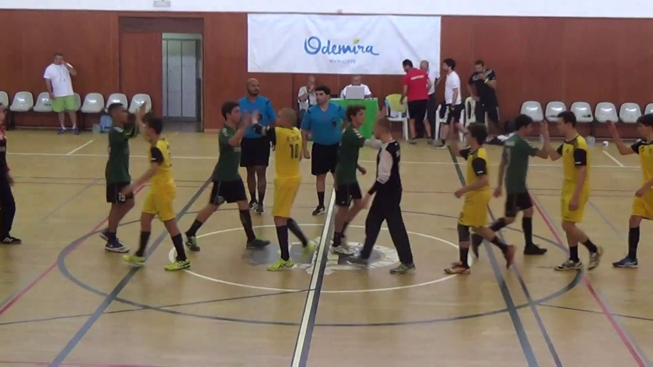 Andebol: COL CARVALHOS 37 - 31 ABC BRAGA (Fase Final Campeonato Nacional Iniciados - 2017)