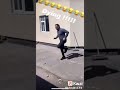 رجل يضرب حجارة بحديدة ثم ترد الحديدة بضربه مقطع مضحك رجل يضرب حجارة بحديدة ثم ترد الحديدة بضربه مقطع مضحك