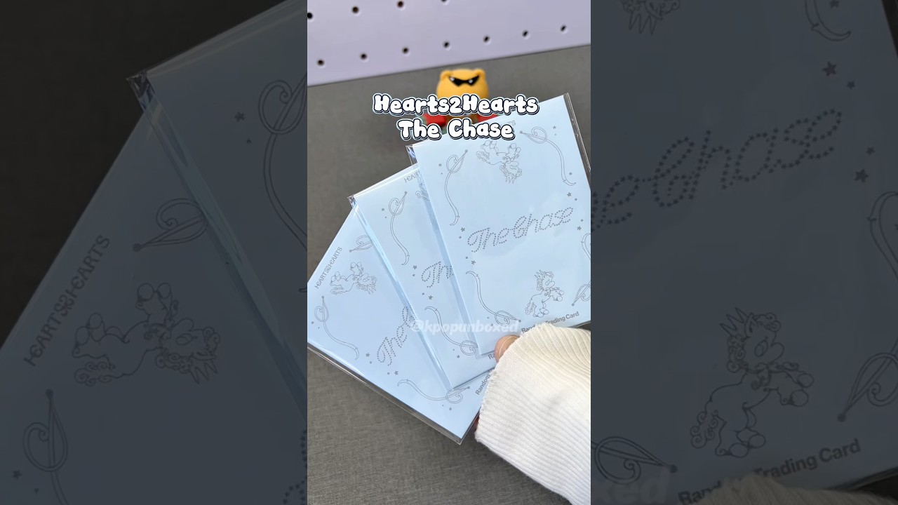 Hearts2Hearts The Chase Trading Card #unboxing Photobook Version